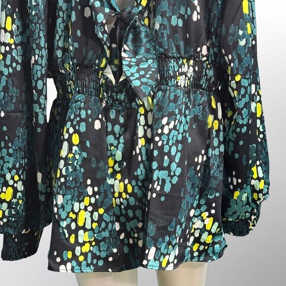 Torrid Womens Top Size 2 (=2X) Satin Surplice Tie‎ Cut Out Back Whimsigoth NWT - Picture 6 of 13